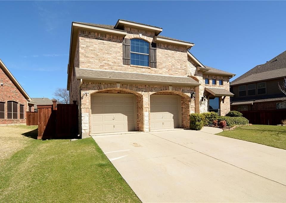 1st image of 4218 Boxwood Dr