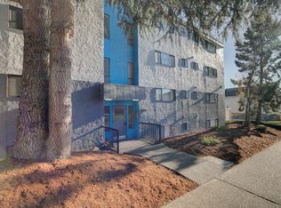 8500 Linden Ave N APT 203, Seattle, WA 98103