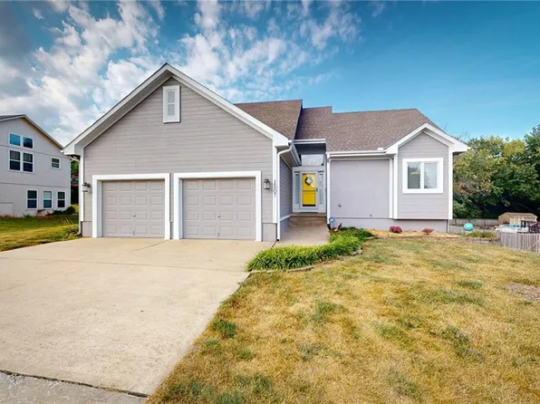 1507 Trail Ridge Dr, Pleasant Hill, MO 64080