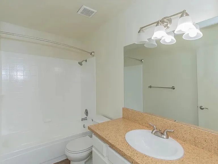 Beechwood Apartment Homes — Photo 42