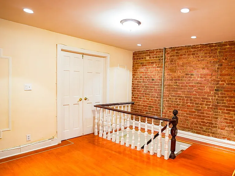 45 Putnam Ave #1 — Photo 7