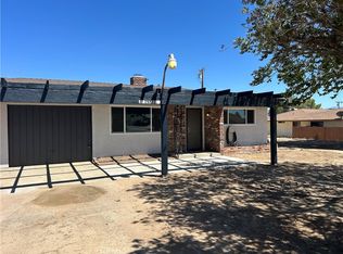 15722 Sago Rd, Apple Valley, CA 92307