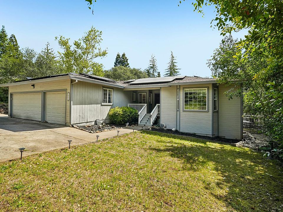 1st image of 3611 Cambridge Rd
