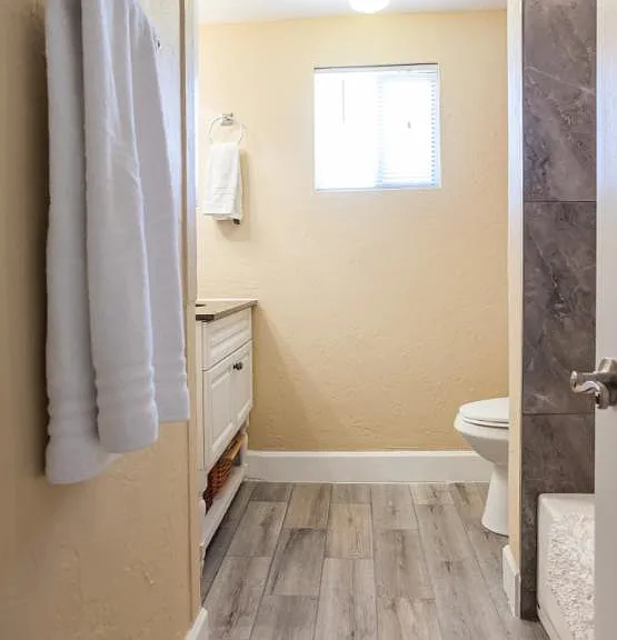 712 E Pierce St #2 — Photo 13