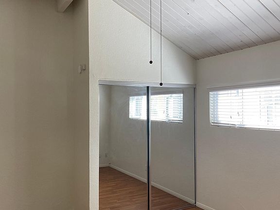 4th image of 2029 Garnet Ave APT A