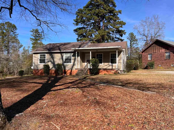 755 Crestwood Rd, Camden, AR 71701