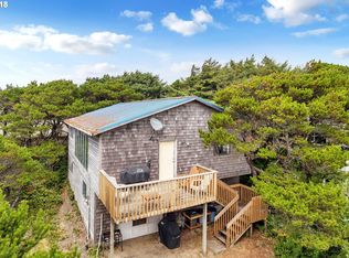 8880 Windward Ln, Manzanita, OR 97130