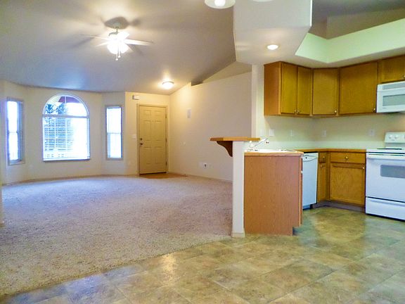 4th image of 2127 S Linda Vista Pl