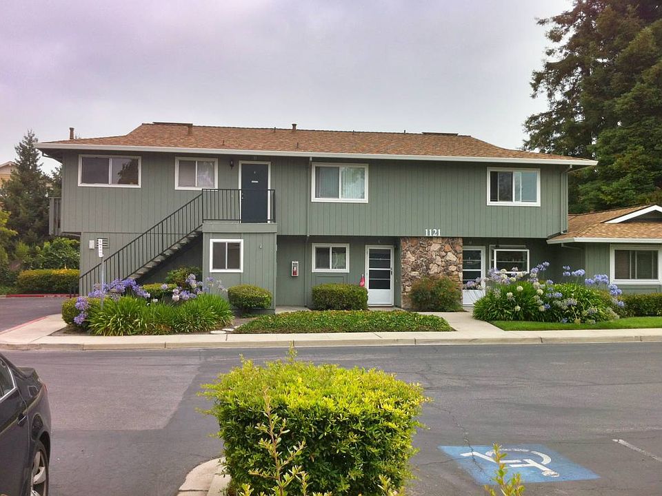 2nd image of 1121 Reed Ave APT B