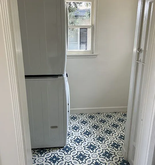 8345 Loyola Blvd — Photo 5