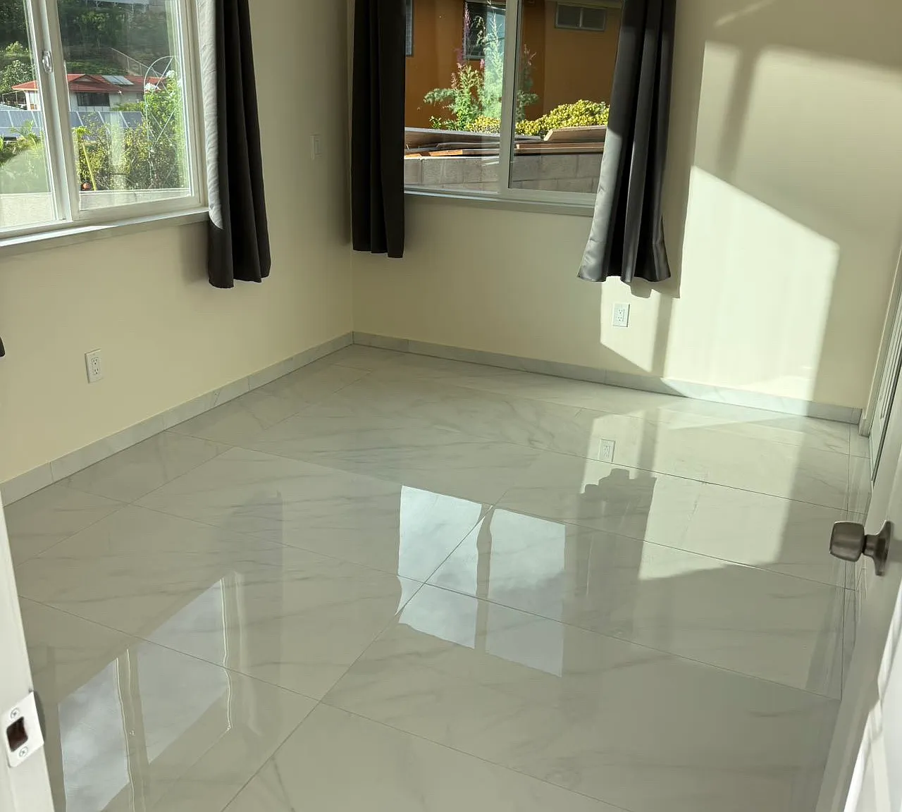 2 bed, $2,200 — Photo 1