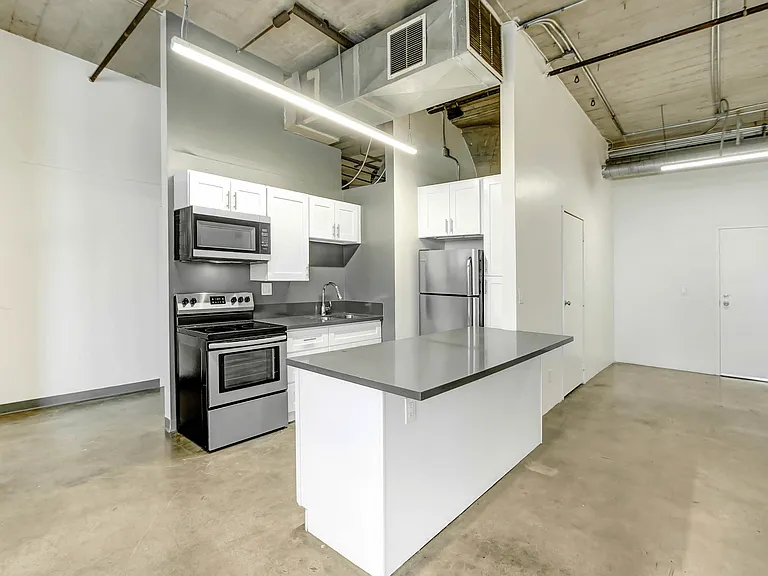 RiverFront live - Work Lofts — Photo 59