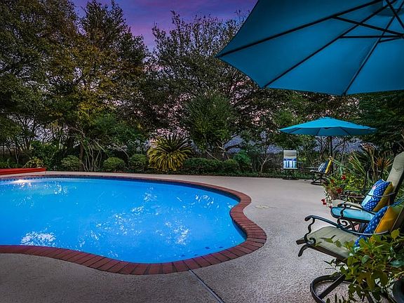 5th image of 8501 Hickory Creek Dr