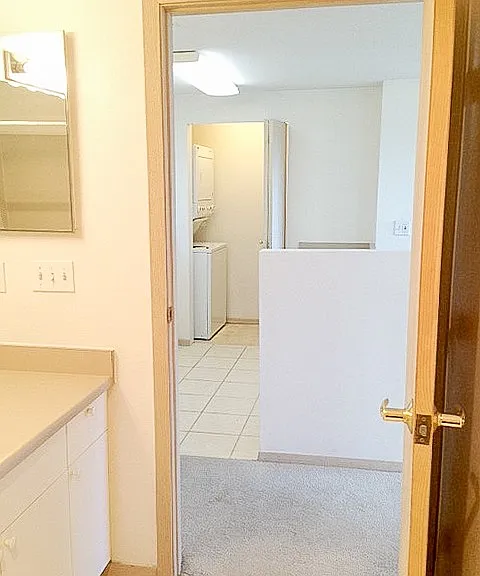 Clearwater and Star Apartments — Photo 54