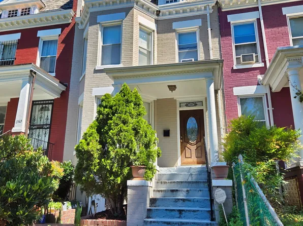 1361 Parkwood Pl NW #B, Washington, DC 20010
