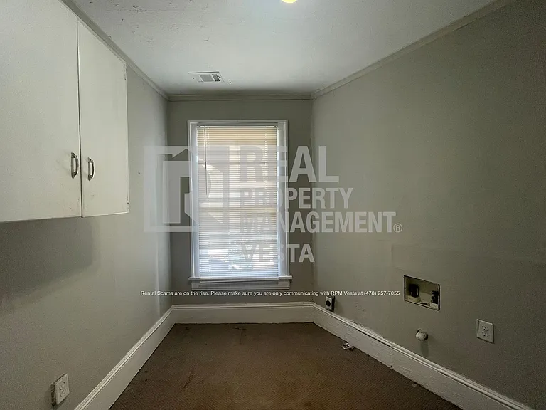 2409 Beech Ave — Photo 10