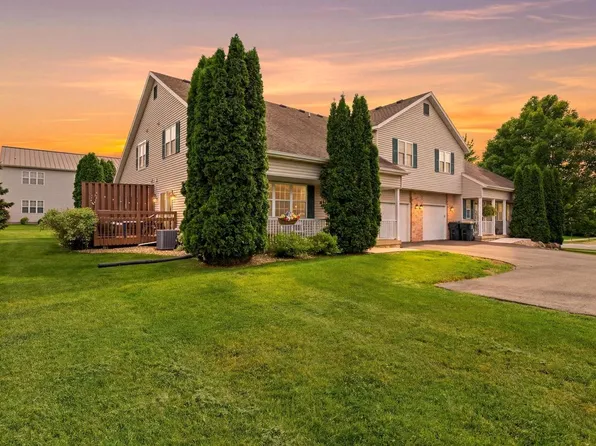 1183 Homestead Drive, Sun Prairie, WI 53590