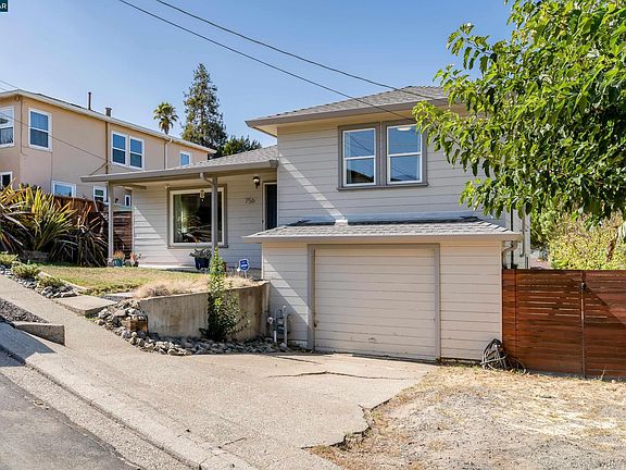 2nd image of 756 2nd Ave