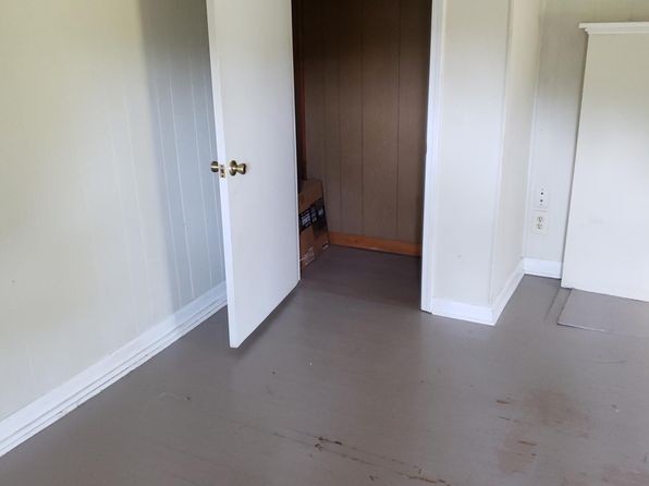 1225 Old Boones Creek Rd