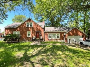3523 Elmhurst Dr, Saint Louis, MO 63121
