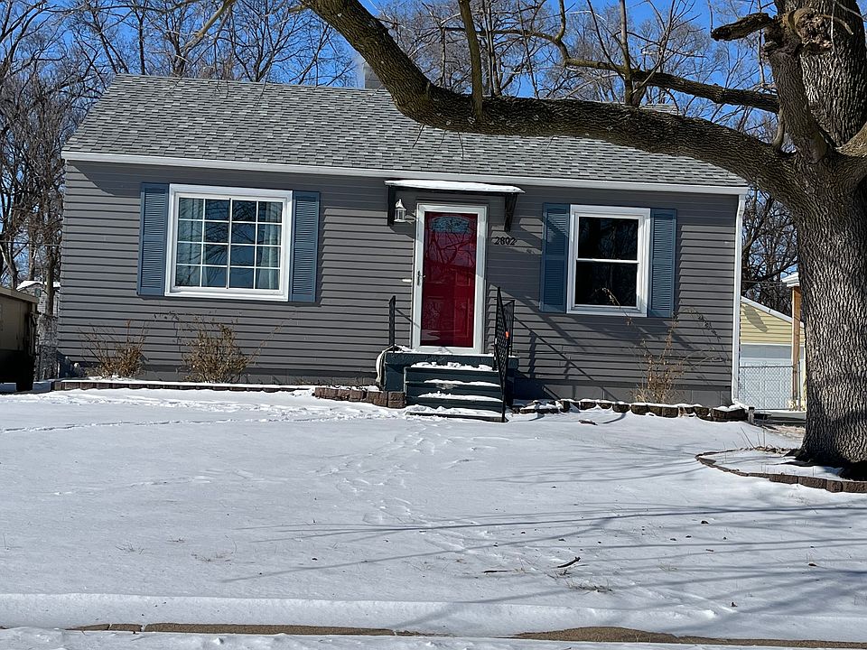 1st image of 2802 Van Buren St