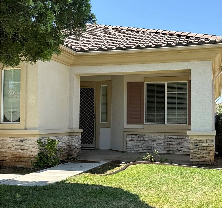 979 Essex Rd, Beaumont, CA 92223 | MLS #IG25167256 | Zillow