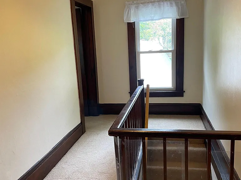 222 Beecher Ave — Photo 12