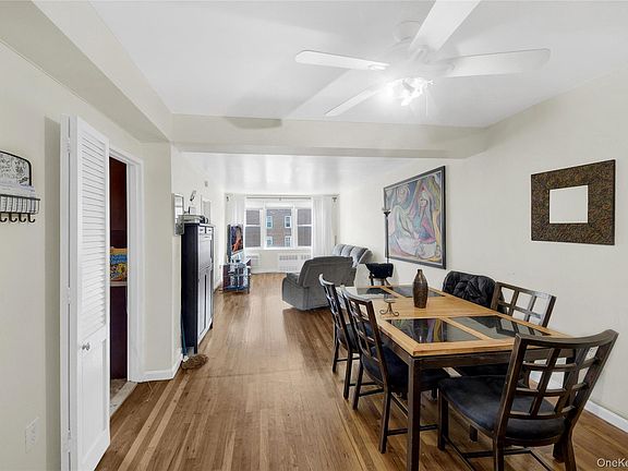 2nd image of 333 Bronx River Road #609