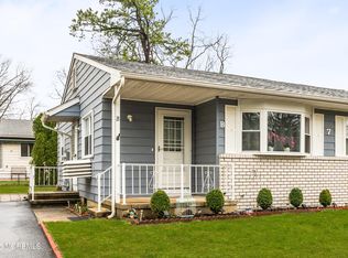 7 Virginia Dr #B, Whiting, NJ 08759