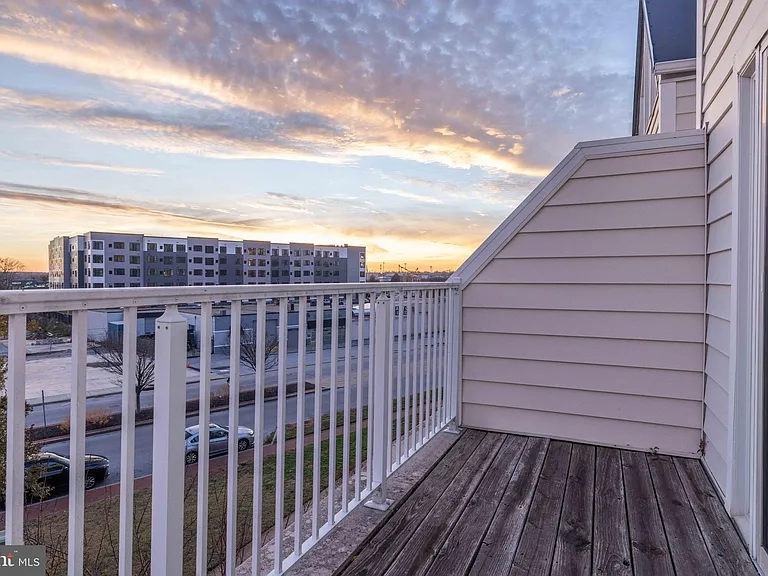 156 Christina Landing Dr — Photo 38