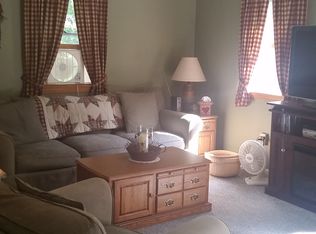 50 Hartwood Rd, Lee, MA 01238