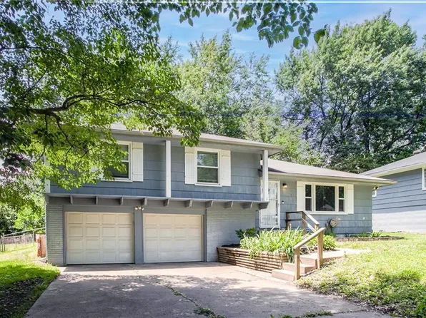 8510 Spring Valley Rd, Raytown, MO 64138