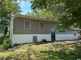 2403 Illinois Ave, Murphysboro, IL 62966