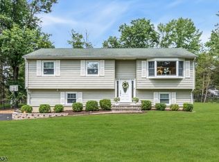 946 Country Club Rd, Bridgewater Twp., NJ 08807