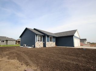 5501 S Breezeway Ave, Sioux Falls, SD 57108