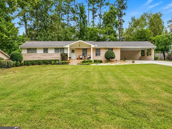 2338 Kings Point Dr, Atlanta, GA 30338