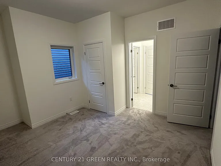 126 Hitchman St — Photo 21