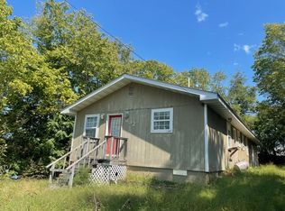 623 N 9th St, Thayer, MO 65791