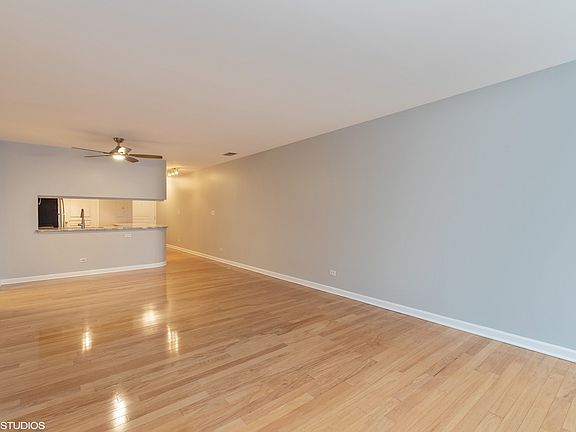 2nd image of 1635 N Milwaukee Ave APT 405