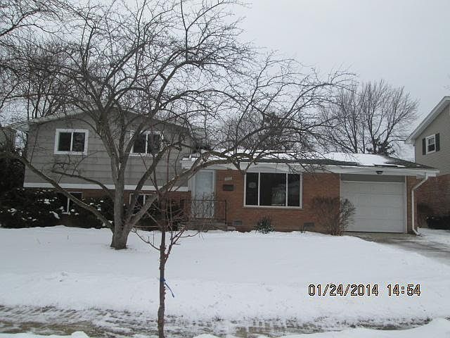 1st image of 1335 Ravenwood Ave