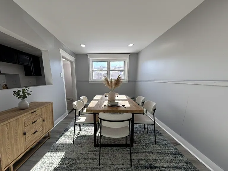 7050 Clinton Rd — Photo 13