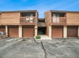 43 Meadowview Dr #43, Annandale, NJ 08801
