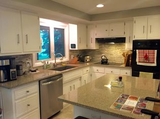 1824 Old Lantern Trl, Fort Wayne, IN 46845