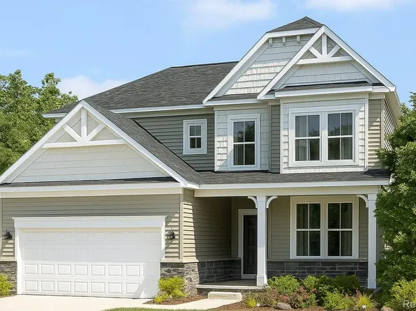 30116 Norway Dr, New Hudson, MI 48165