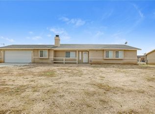 18255 Vine St, Hesperia, CA 92345
