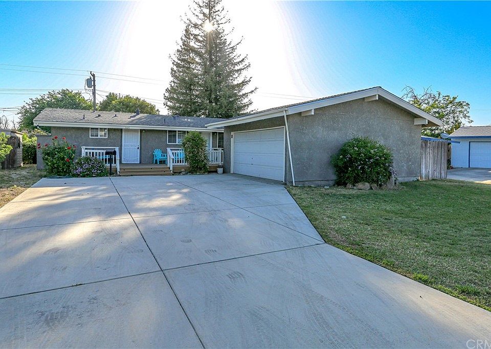 1st image of 2321 Village Circle Dr