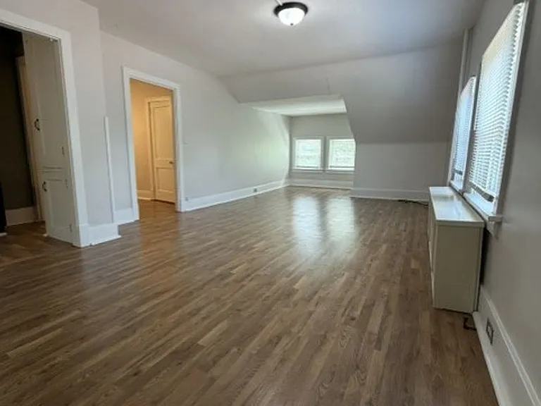 256 Mabrick Ave — Photo 16