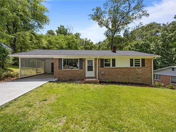 210 Agner Ln, Lexington, NC 27292