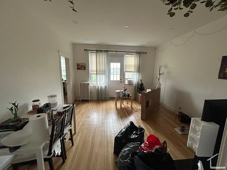 27 Mount Hood Rd #9 — Photo 8