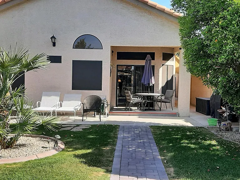 11018 W Poinsettia Dr — Photo 42